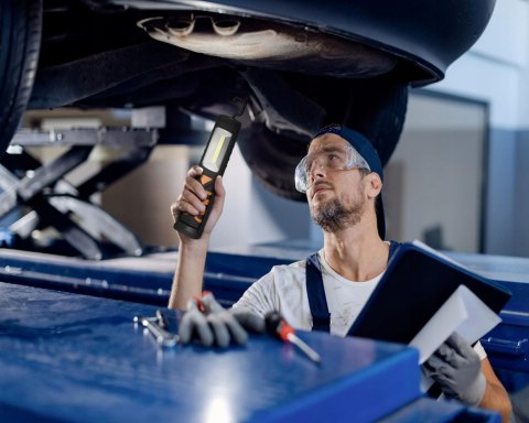 LAMPA WARSZTATOWA LED MOCNA 3w1 Pomaraczowa LATARKA