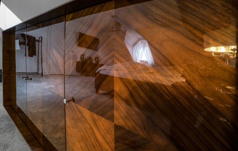 Hap Win 500 ml Płyn do mebli na wysoki połysk Usuwa kurz, tłuszcz, odciski