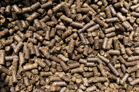 Obornik kurzy granulowany Optima naturalny NAWÓZ BIOVITA ROŚLIN WARZYW 10L