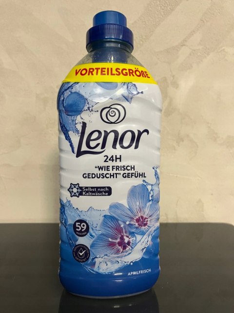 LENOR Płyn do płukania April Niebieski 1,239L