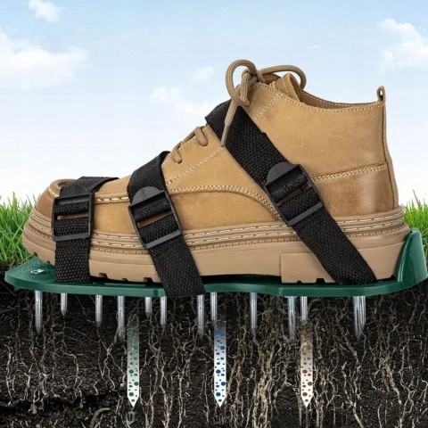 AERATOR WERTKULATOR AREATOR DO NAPOWIETRZANIA TRAWNIKÓW DUŻE KOLCE na buty