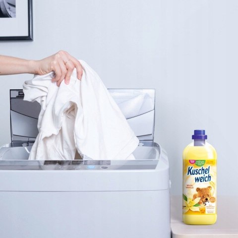 Płyn do płukania koncentrat Kuschelweich żółty Wanilia kwiaty 1L