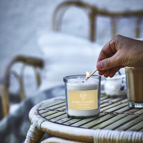 ŚWIECA SOJOWA ŚWIECZKA ZAPACHOWA wesoła etykieta PORA NA LODA PREZENT 40H