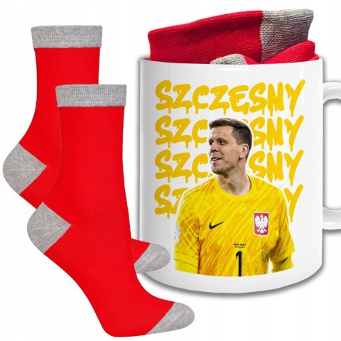 ŚWIĄTECZNY KUBEK I SKARPETKI ZESTAW NA PREZENT WZÓR szczęsny