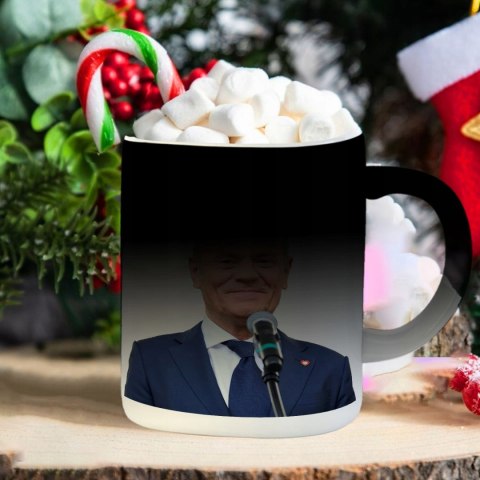 ŚWIĄTECZNY KUBEK I SKARPETKI ZESTAW NA PREZENT WZÓR PDM DONALD TUSK 04