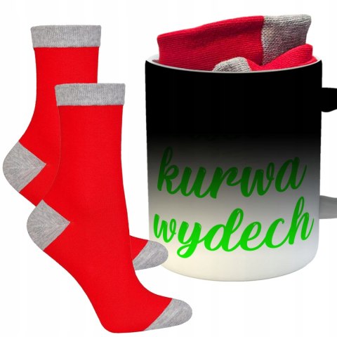 ŚWIĄTECZNY KUBEK I SKARPETKI ZESTAW NA PREZENT WZÓR WDECH KUWA WYDECH
