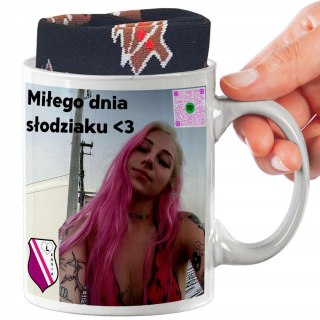 ŚWIĄTECZNY KUBEK I SKARPETKI ZESTAW NA PREZENT WZÓR YOUNG LEOSIA