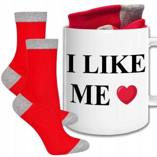 ŚWIĄTECZNY KUBEK I SKARPETKI ZESTAW NA PREZENT WZÓR I LIKE ME