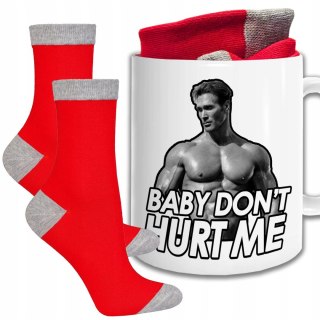 ŚWIĄTECZNY KUBEK I SKARPETKI ZESTAW NA PREZENT WZÓR PDM MIKE O'HEARN 01