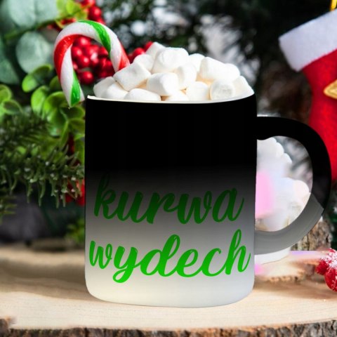 ŚWIĄTECZNY KUBEK I SKARPETKI ZESTAW NA PREZENT WZÓR WDECH KUWA WYDECH