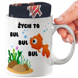 ŚWIĄTECZNY KUBEK I SKARPETKI ZESTAW NA PREZENT WZÓR ŻYCIE TO BUL